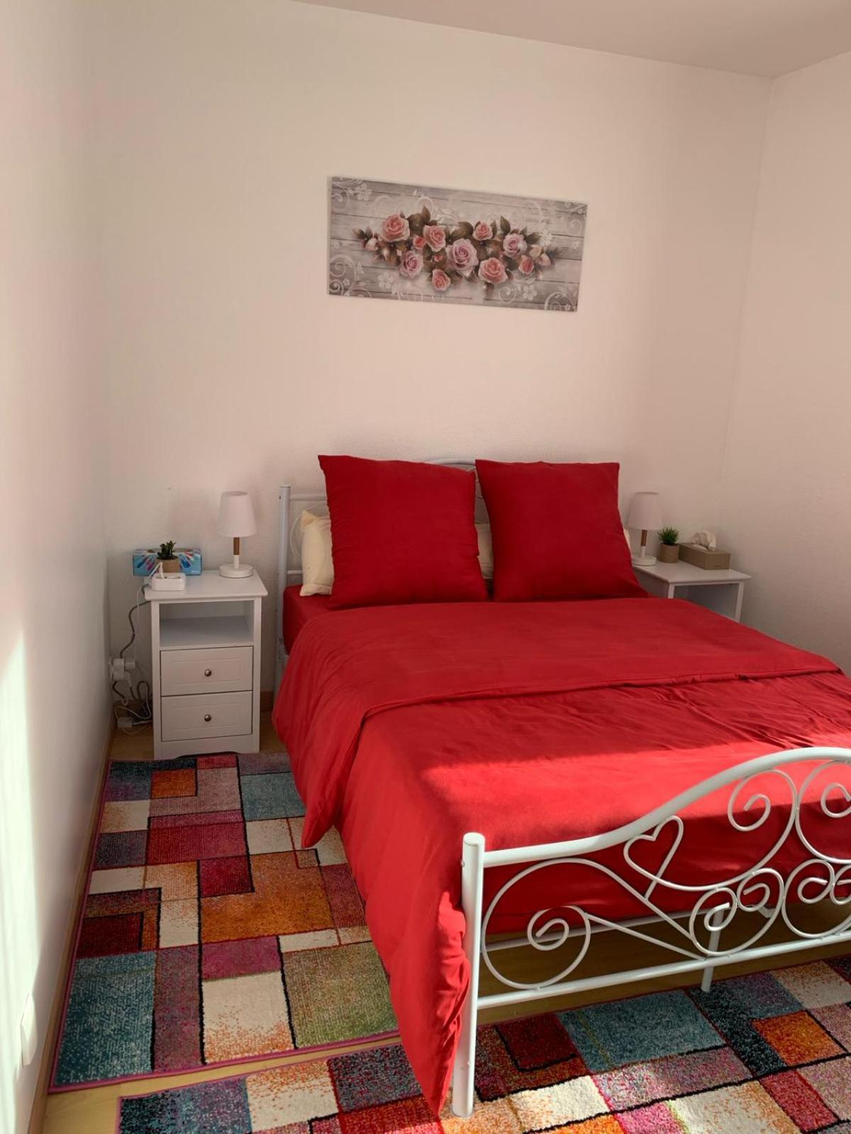 Centre-ville Apartment *